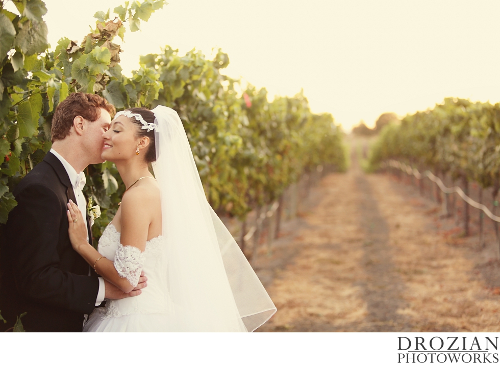 Chardonnay-Golf-Club-Wedding-Napa-011