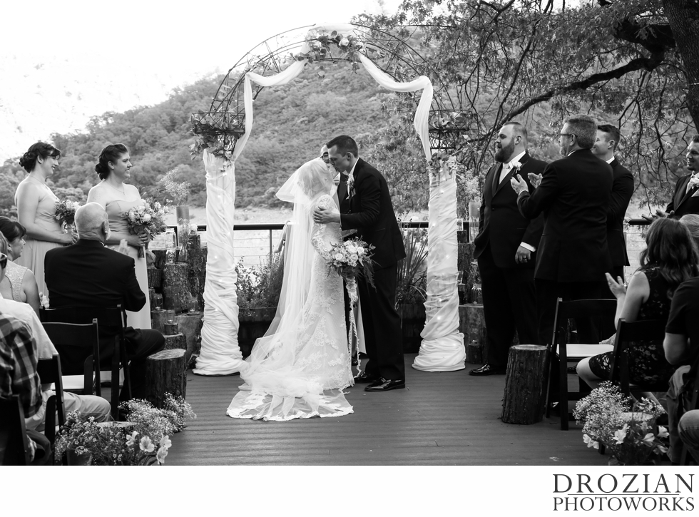 tsasdi-resort-shasta-lake-wedding-drozian-photoworks-012