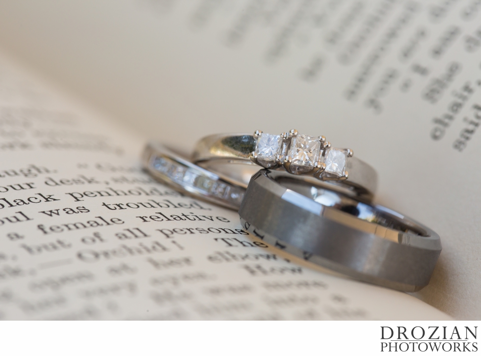 Scribner-Bend-Vineyards-Wedding-002