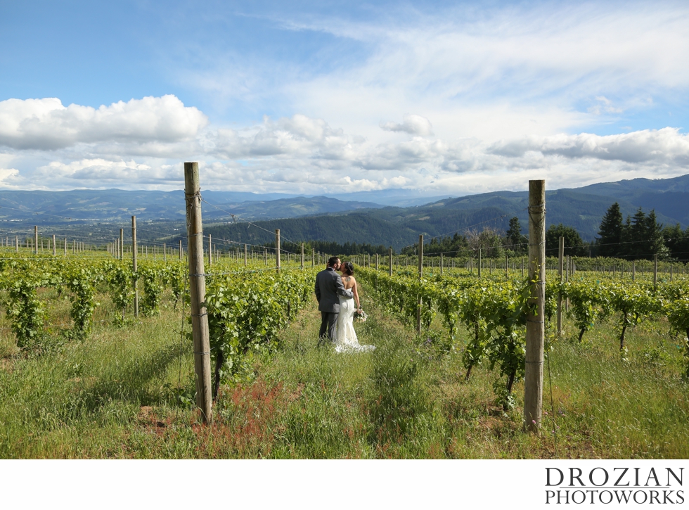 Gorge-Crest-Winery-Wedding-Drozian-Photoworks-009